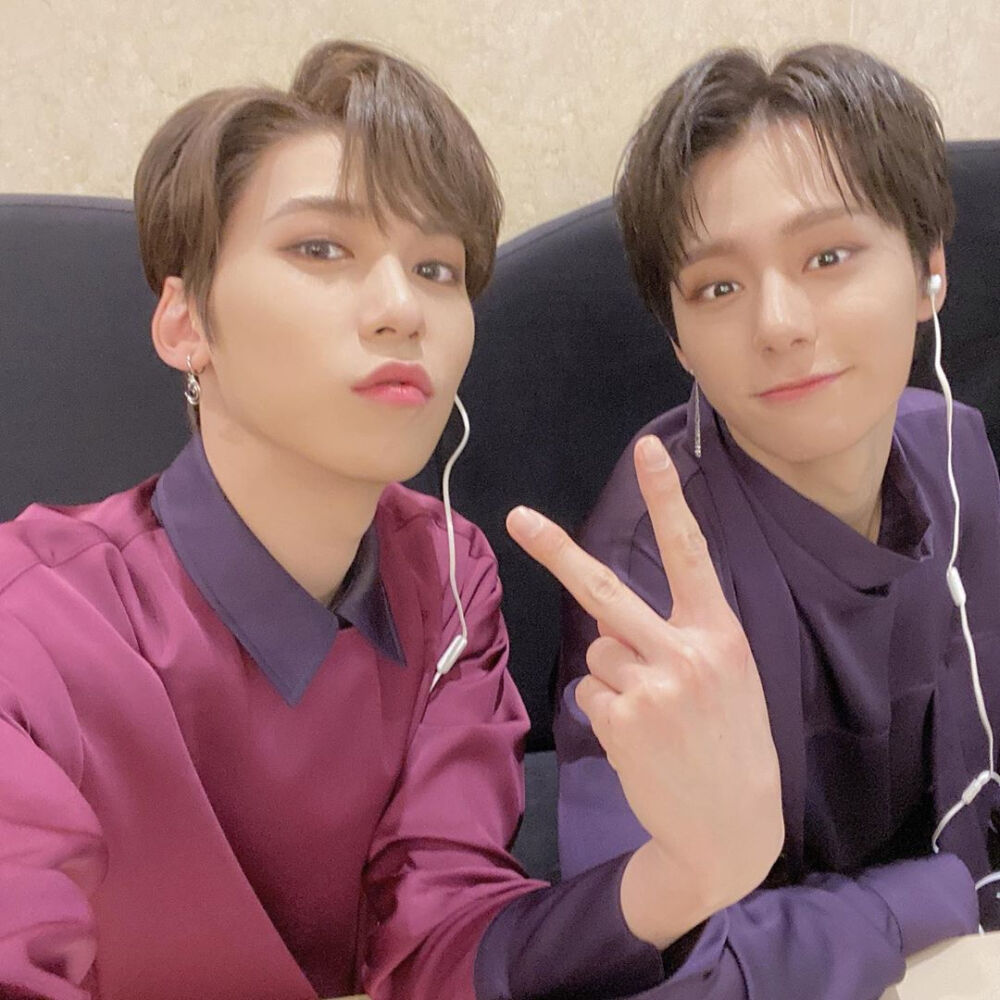 ONEUS
cr.official_oneus