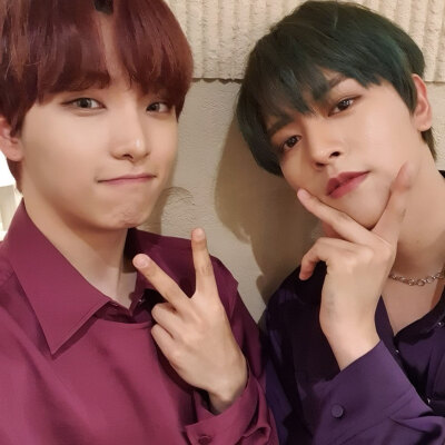 ONEUS
cr.official_oneus