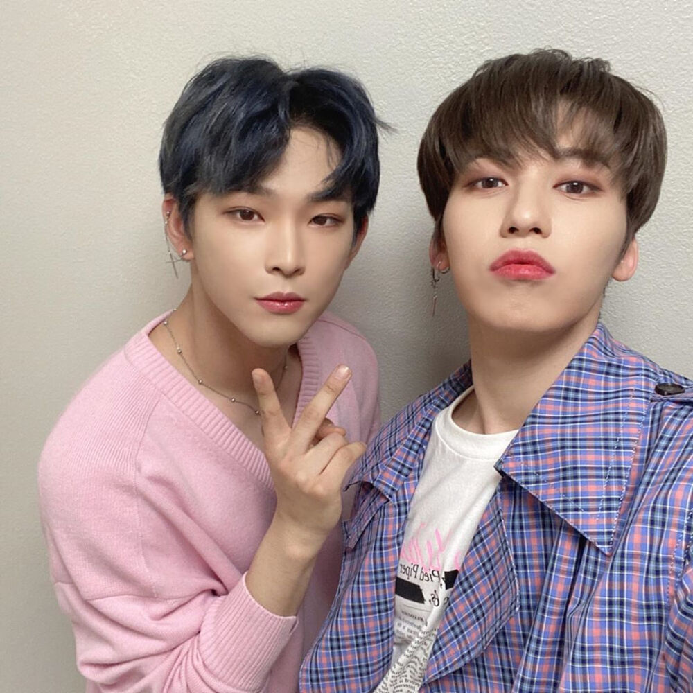 ONEUS
cr.official_oneus