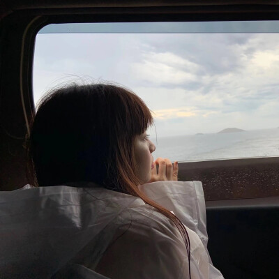 女头
拿图点赞
感谢喜欢
侵删