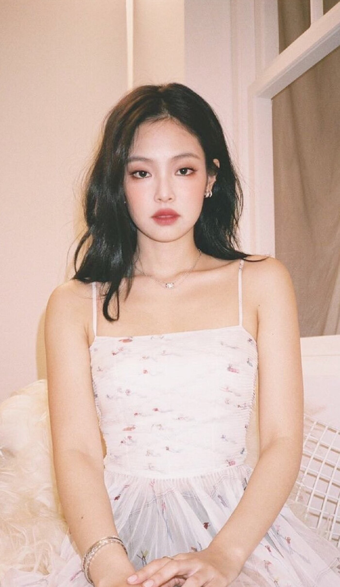 可可爱爱没有脑袋，煎妮。(*˘︶˘*).。.:*♡