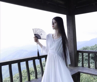 -月上飞花-
