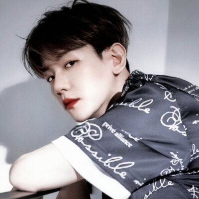 男爱豆 EXO baekhyun 边伯贤 ©®梵卂