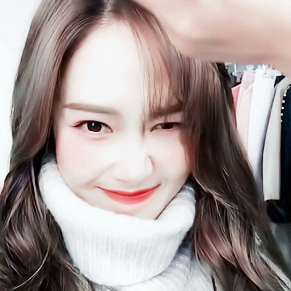 郑秀妍头像©白瑾年