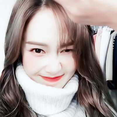 郑秀妍头像©白瑾年