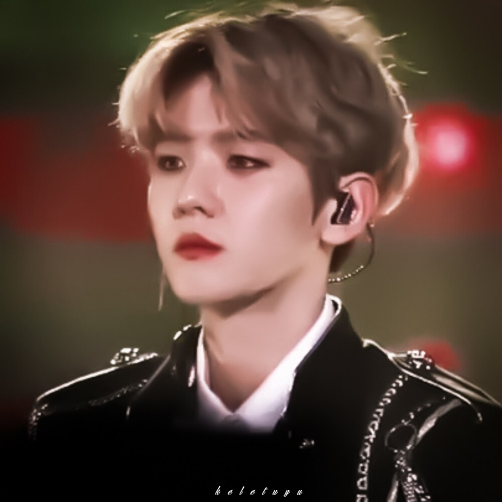 边伯贤 Alerta de peligro las 24 horas.”
看简介
修©xooy
原截©方佳妍