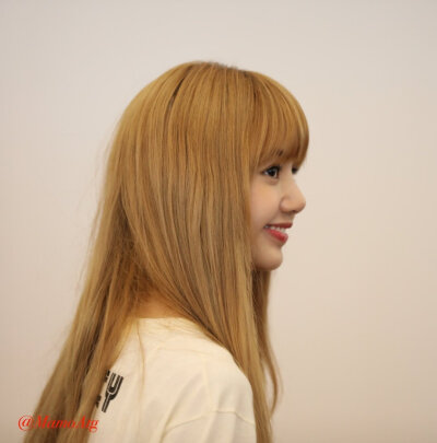 BLACKPINK Lisa