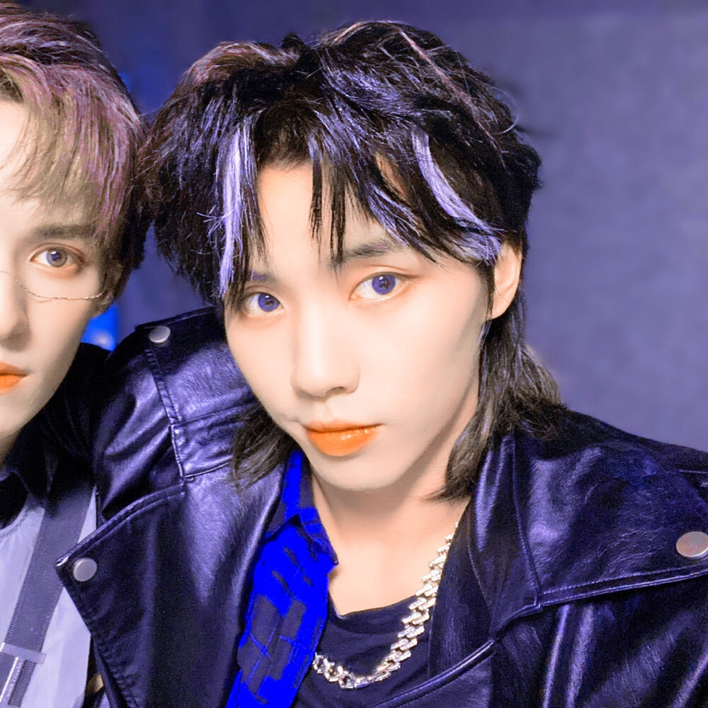 左叶 x 寇聪
二传标注©闵一一/小野芥子