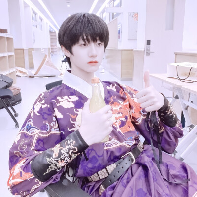 滤镜快点易眠笙
禁二改，二转
抱图dd