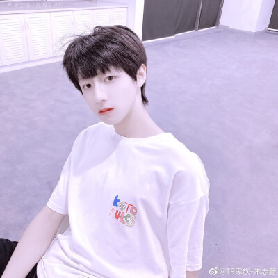 滤镜快点易眠笙
禁二改，二转
抱图dd