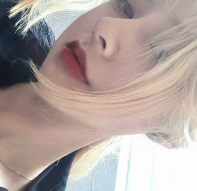 女头/我们画上句号吧。