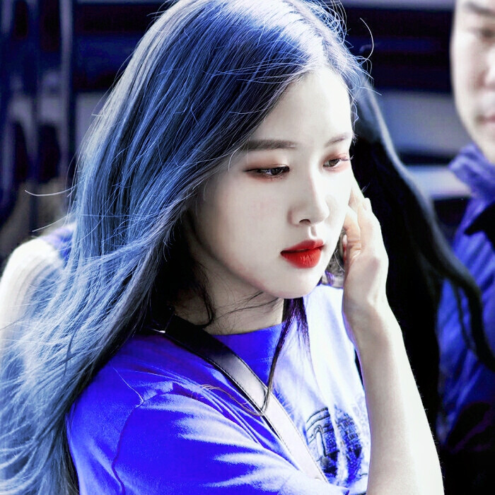 # 乞拉朋齐
firstlove_rose
