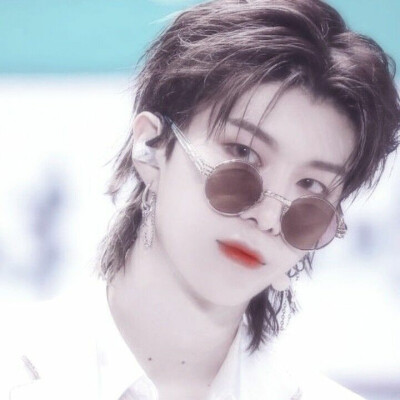 范丞丞黄明昊