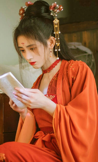 鞠婧祎