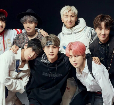 防弹少年团
BTS