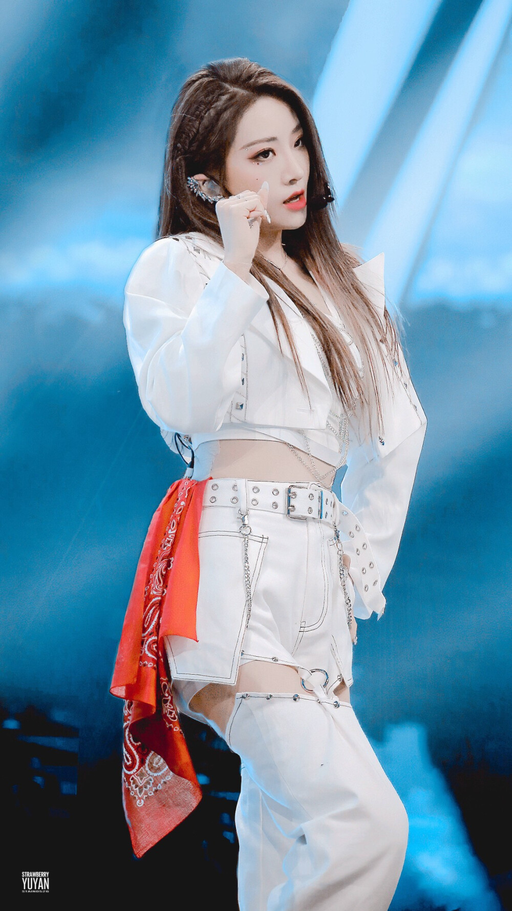 注明站姐。
©StrawberryStain·喻言