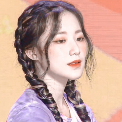 叶舒华
原截许秋泽
二传标注©闵一一/小野芥子