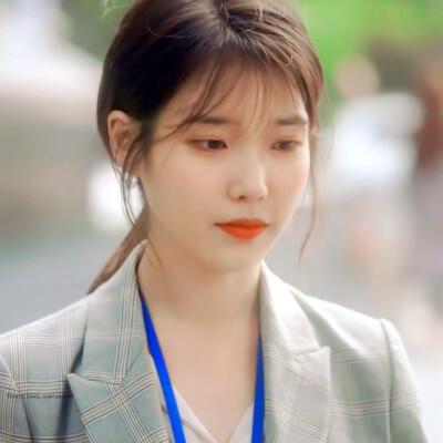 自调iu滤镜图片
抱图看主页
©：ks夏日气泡水.