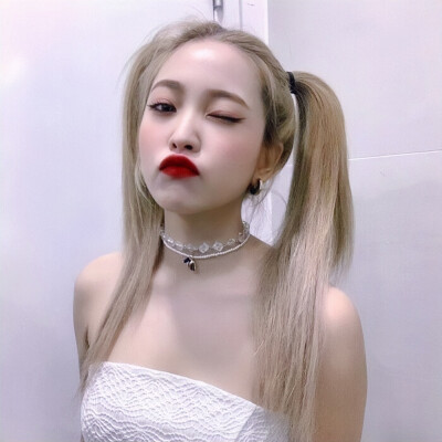 -金艺琳YERI