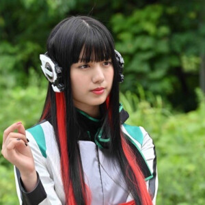 假面骑士零一亚兹饰演者鹤岛乃爱