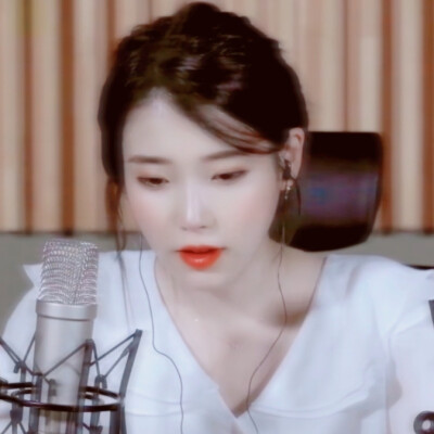 IU
原截祁一妧