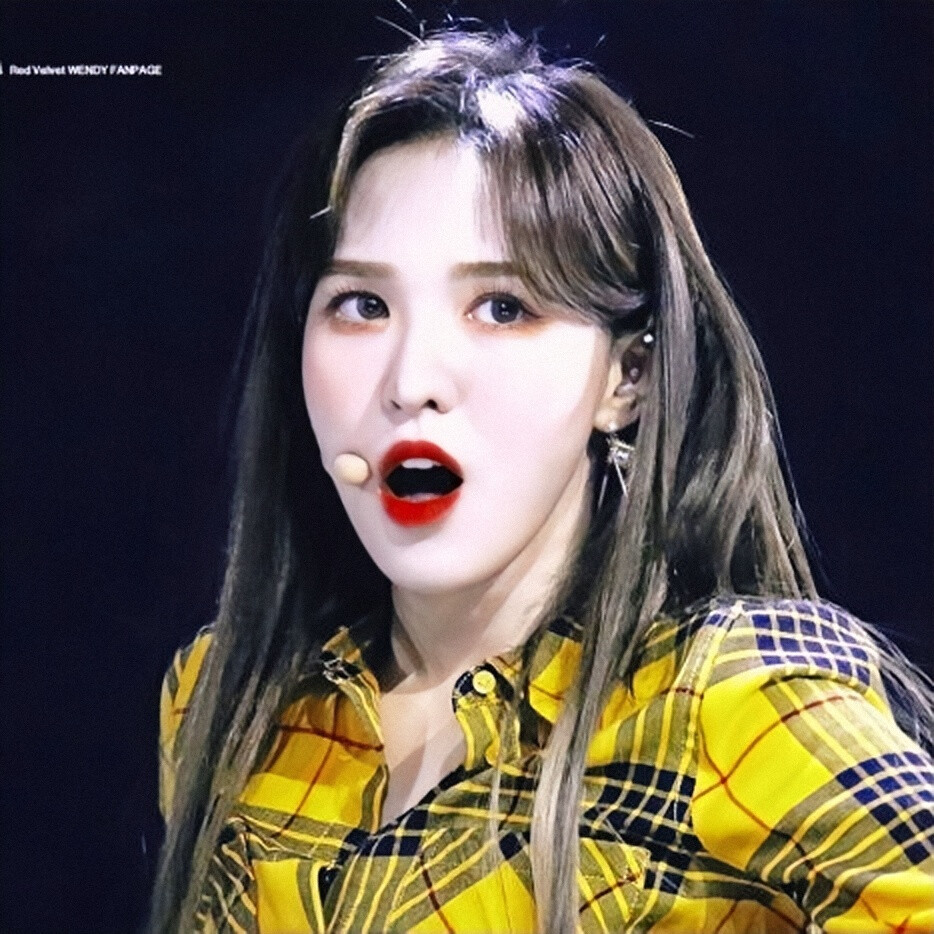 -孙胜完WENDY
cr.Aurora​940221_