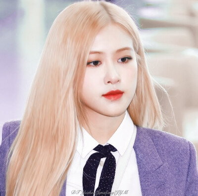 Barbie Roseanne Park
二传注明dt渝州俊生or蒋以陌
Firstlove_rose
对比放评论区
BLACKPINK朴彩英rose罗婕女艺人女爱豆头像机场