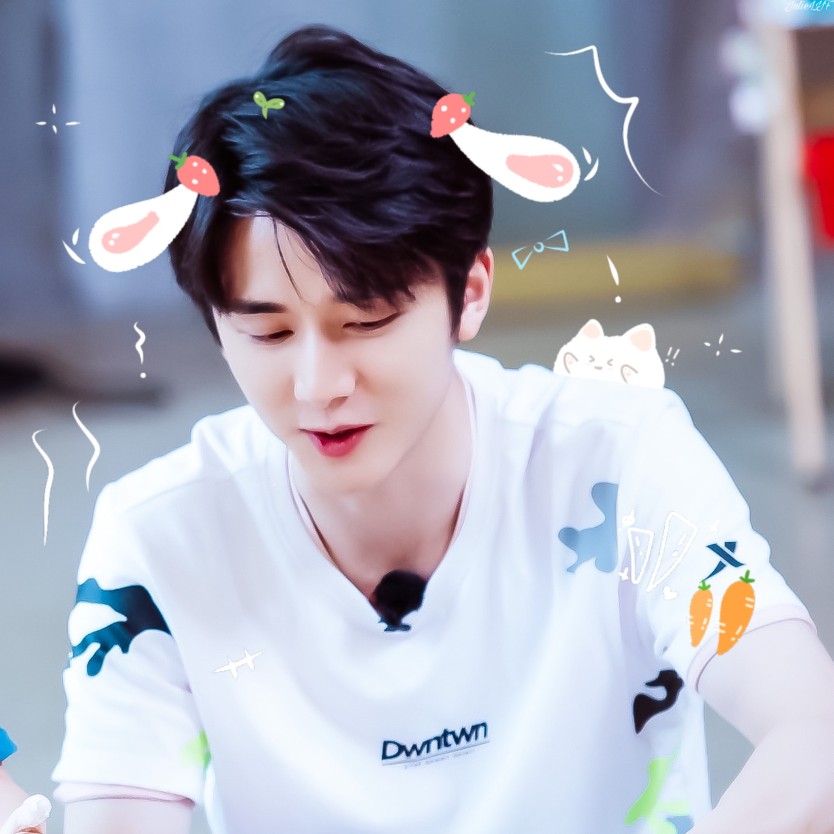 张新成头像
图片来源VB超话
拿图关注
