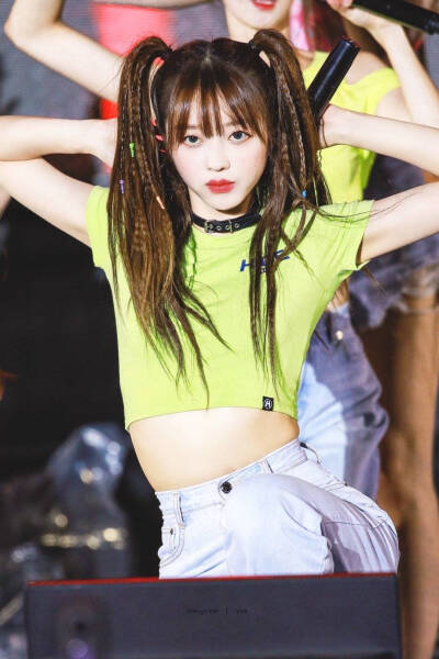 OH MY GIRL 柳諟我YOOA