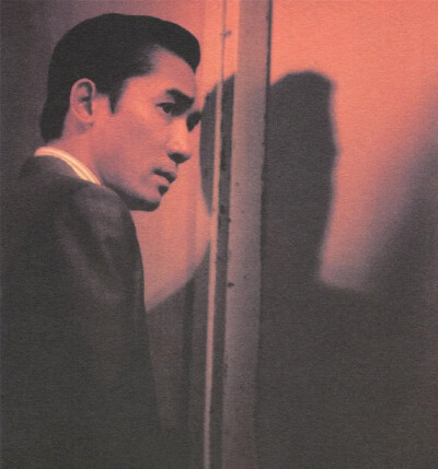 那個時代已過去。
屬於那個時代的一切，
都不存在了。