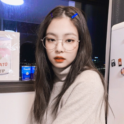 金智妮Jennie
cr:雾礼
樁樱
禁二改，二传标明池玧