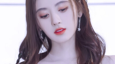 小鞠的美图来了