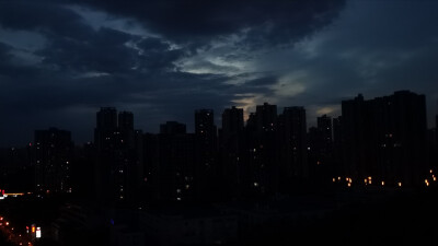 夜晚街景