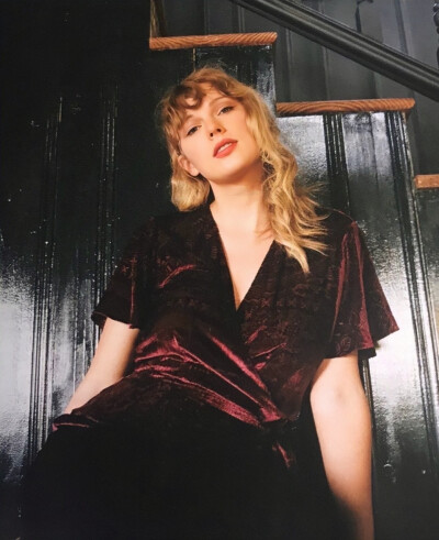 Taylor Swift - folklore 写真
修复[weibo@抹茶夢境-]