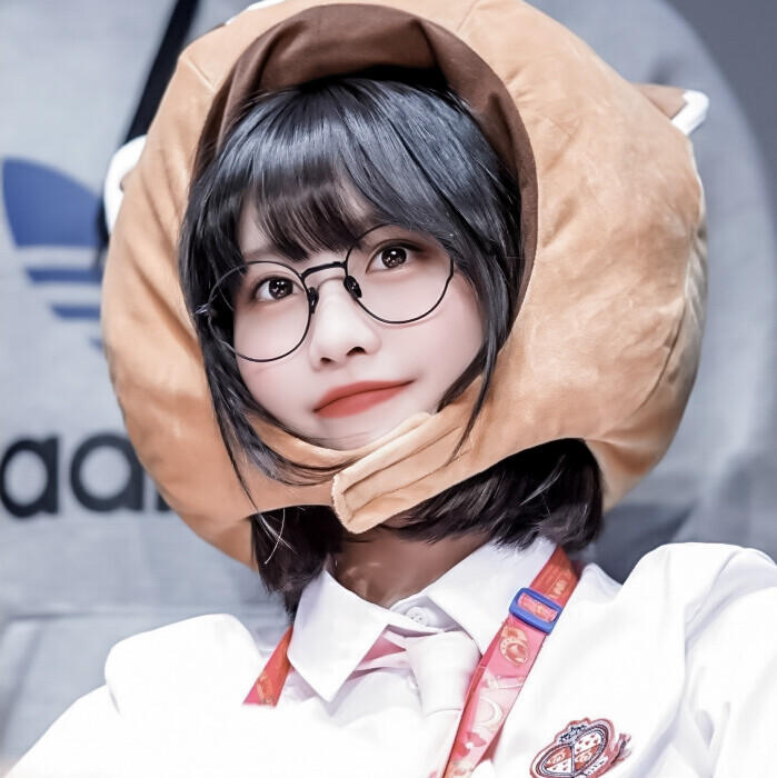 平井桃MOMO