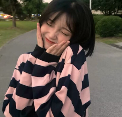 ɪ ʜᴏᴘᴇ ʏᴏᴜ ɪ ʜᴏᴘᴇ ʏᴏᴜ ᴀʀᴇ ʜᴇʀᴇ ғᴏʀ ᴍᴇ .
我希望你是为我而来。