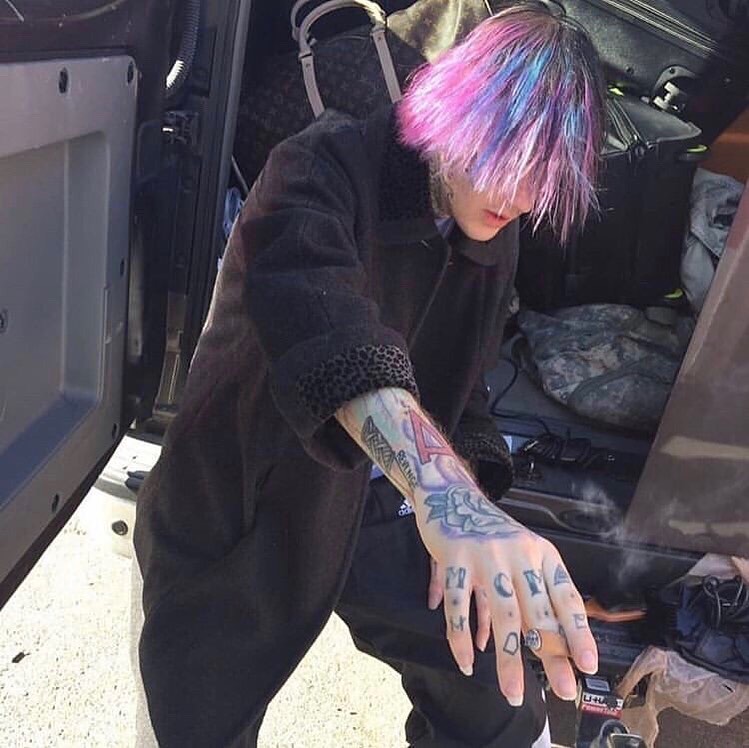 lil peep♥
ins