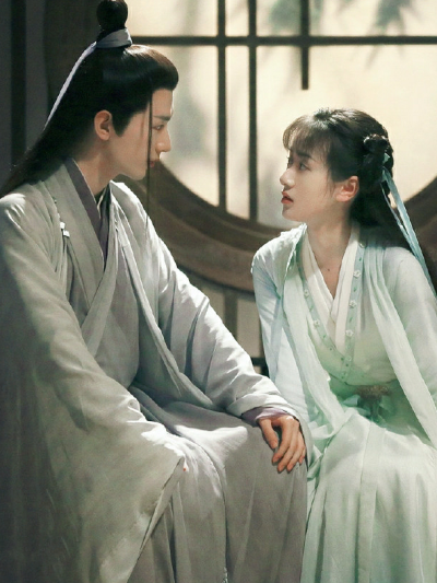 给集美们安利一部夏日必看 琉璃
甜到爆炸
相信我看了你会上瘾