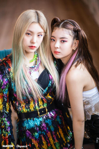 黄礼志 & Lia