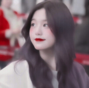 ᴵᶠ ᵒⁿᵉ ᵒᶠ ᵗʰᵉˢᵉ ʷⁱᵗʰᵉʳᵉᵈ ᶠˡᵒʷᵉʳˢ ᶜᵃⁿ ᵐᵃᵏᵉ ʸᵒᵘ ᶠᵉᵉˡ ᵇᵉᵃᵘᵗⁱᶠᵘˡ, ˡᵒᵛᵉ ʷⁱˡˡ ᵇˡᵒʷ ⁱᵗ ᵗᵒ ʳᵉˢᵗ ⁱⁿ ʸᵒᵘʳ ʰᵃⁱʳ.

倘若这些凋零的残花能有一朵你觉得美丽，爱就会将它吹送到安息到你的发丝。

图源Diary_0022
模板bitterrr_比特