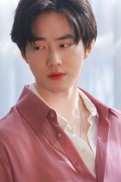 SUHO