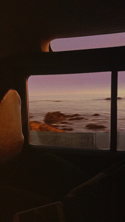 遇见是开始却也是离开的倒计时。 ​​​