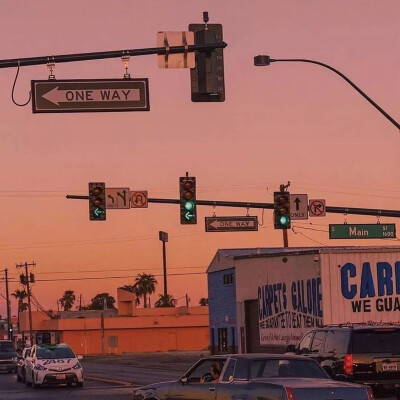 遇见是开始却也是离开的倒计时。 ​​​