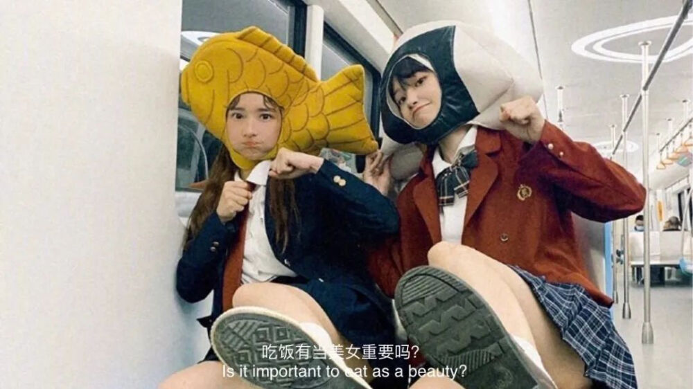 减肥文字壁纸
“吃得苦中苦，
  睡得心上人，
赘肉就像一个挡箭牌能挡走丘比特之箭。