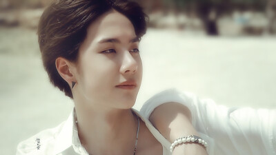 烟波里的棠大大的图（电脑壁纸）