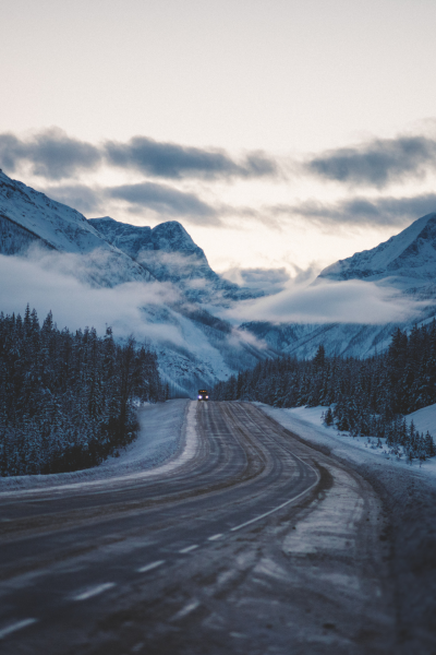 霞光·雪路