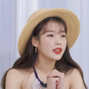 可可爱爱的IU   源vb ·荔知桃酱