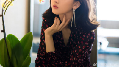 橙光女主素材
使用收藏dd标明宋嘉嘉