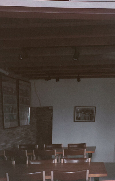 重庆步行街道上的记忆