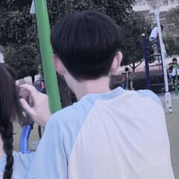 情侣头像，和你情侣一起用起来吧。